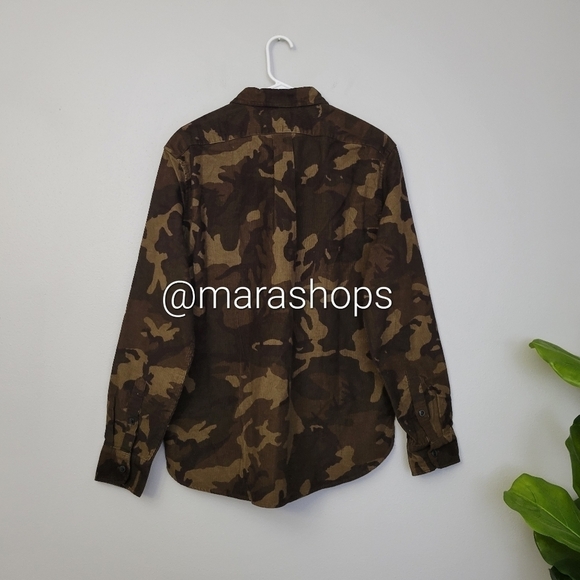 J. CREW Camo Corduroy Workshirt - Picture 6 of 8
